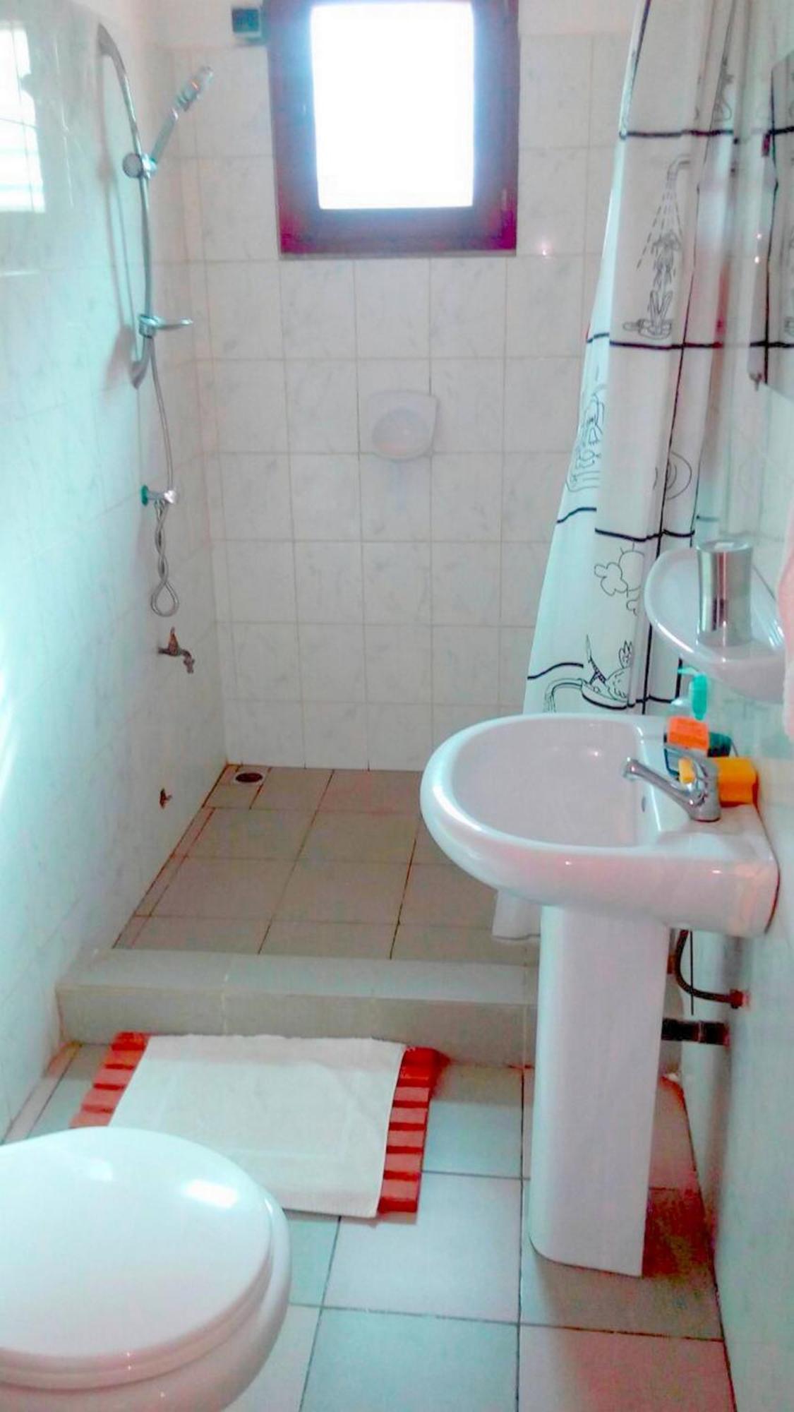 Dodoo Lodge Κοτονού Δωμάτιο φωτογραφία