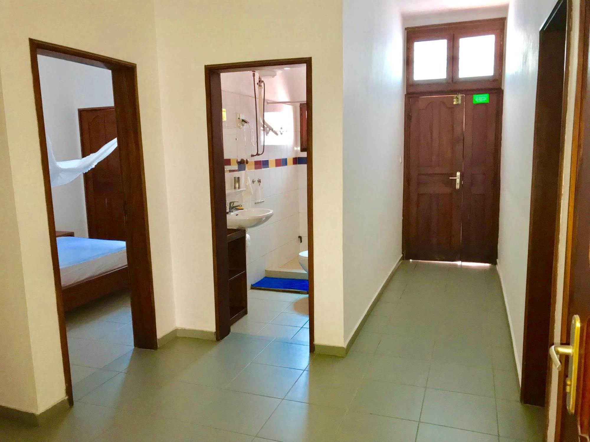 Dodoo Lodge Κοτονού Δωμάτιο φωτογραφία